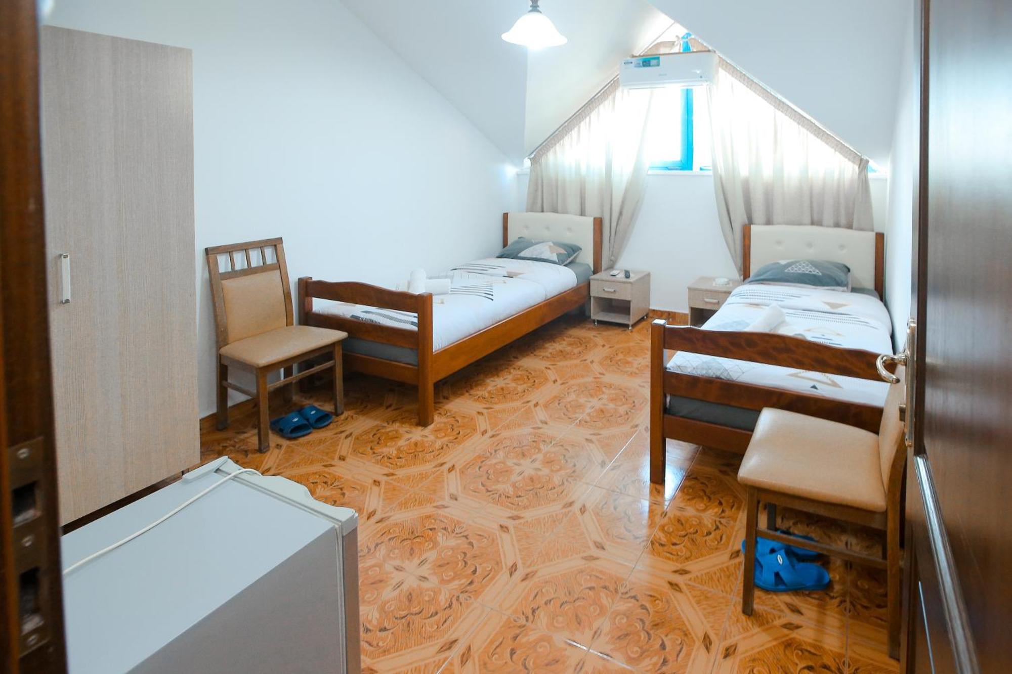 Hotel Ambasador Bahçallëk 외부 사진