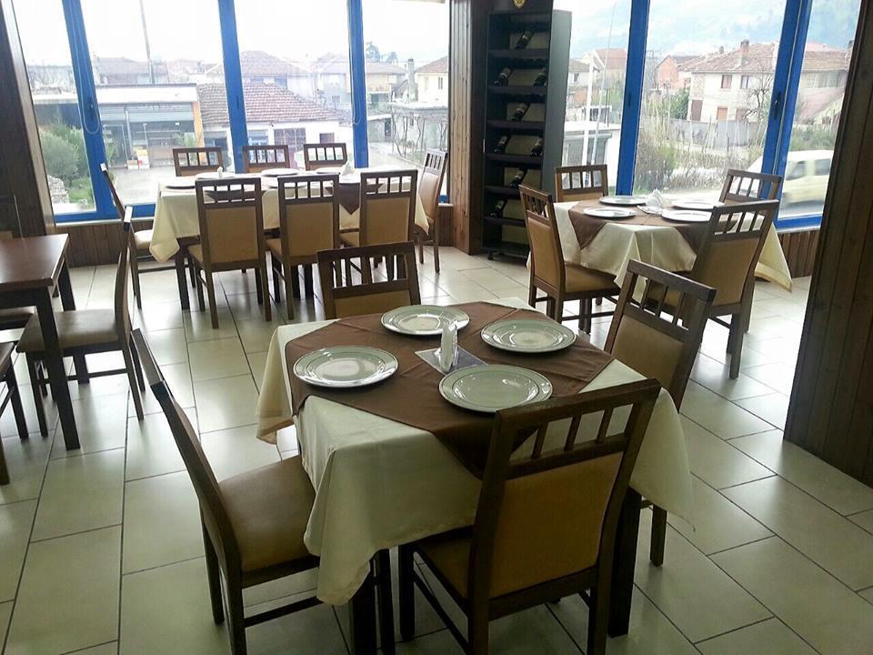 Hotel Ambasador Bahçallëk 외부 사진