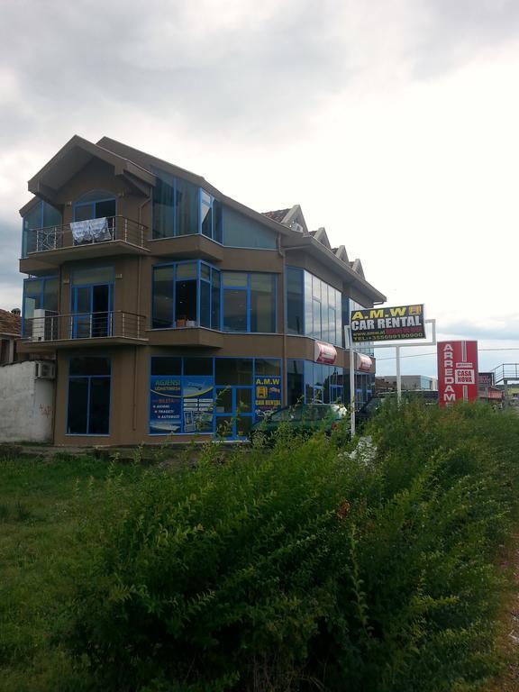 Hotel Ambasador Bahçallëk 외부 사진